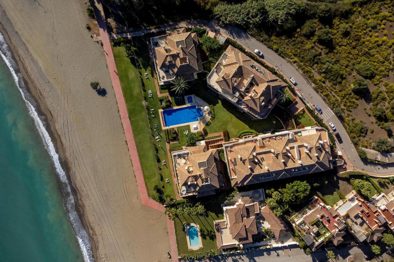 Appt 401-3-Bed-Heaven Beach-Paseo-All Year Heated Pool-Free Bikes Estepona Exterior foto